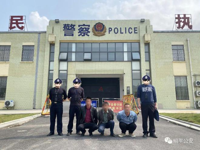 开云体育 开云官网9人落网！贺州警方端掉一盗窃工地建材团伙(图2)