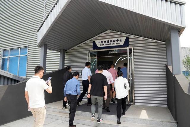 开云体育 开云官网湘聚新能源智造创未来2023同花顺走进上市公司调研湖南专场顺利开展(图15)