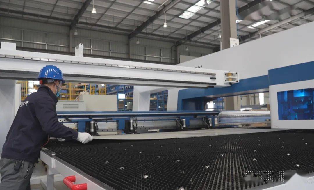 开云体育 开云官网贵州长通集团开工第一天拿下5亿元订单(图1)