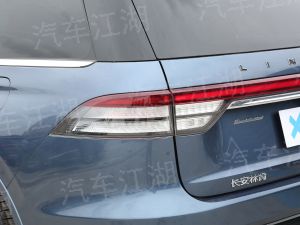 开云体育 开云官网双黄线国家标准尺寸(图2)